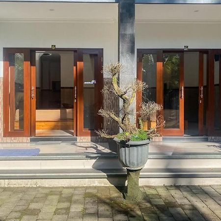 Puri Radent Ubud Redpartner เตกากาลัง ภายนอก รูปภาพ