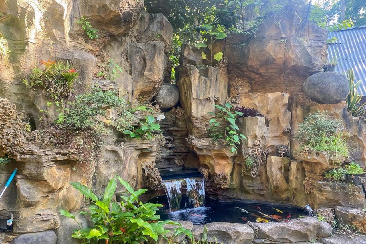 Puri Radent Ubud Redpartner เตกากาลัง ภายนอก รูปภาพ